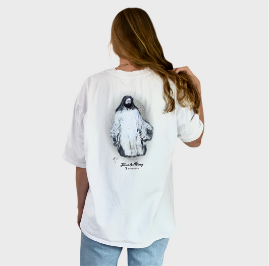 JESUS IS KING HEAVYWEIGHT TEE