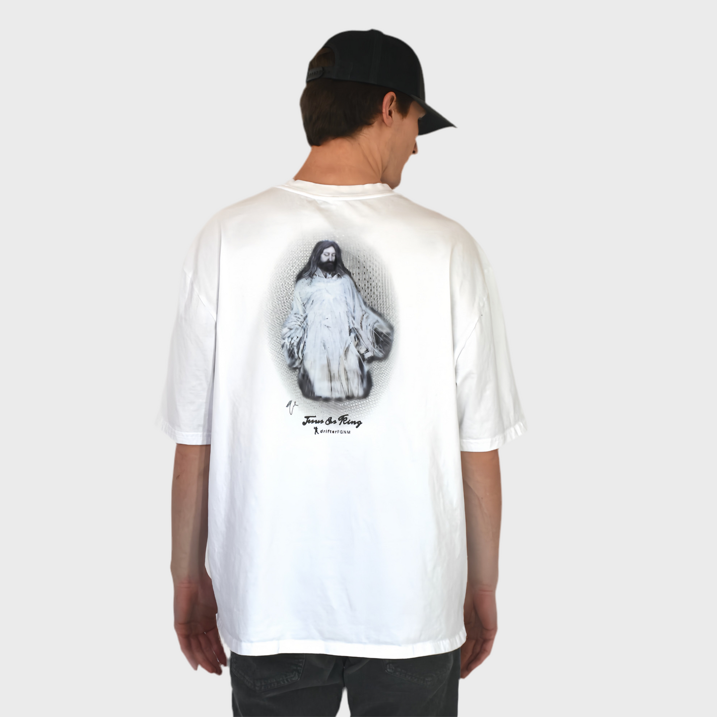 JESUS IS KING HEAVYWEIGHT TEE