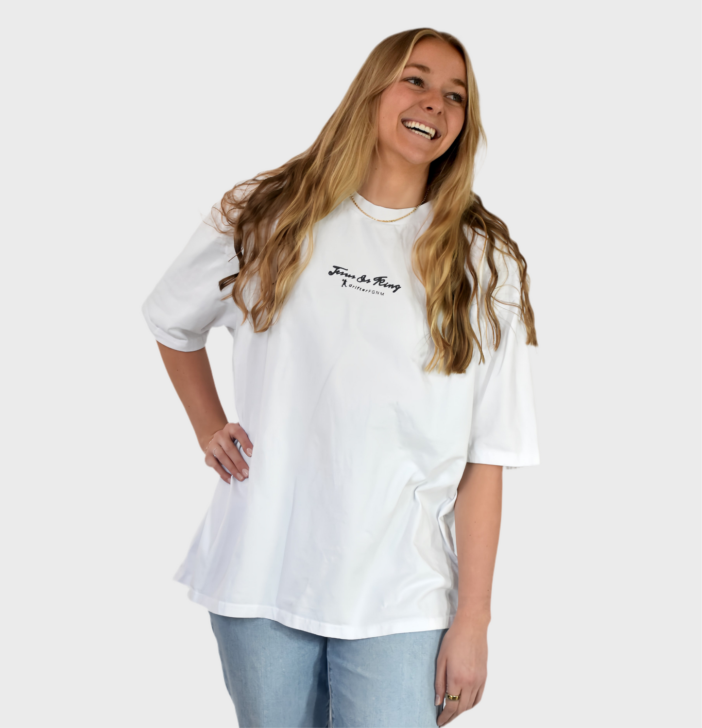 JESUS IS KING HEAVYWEIGHT TEE